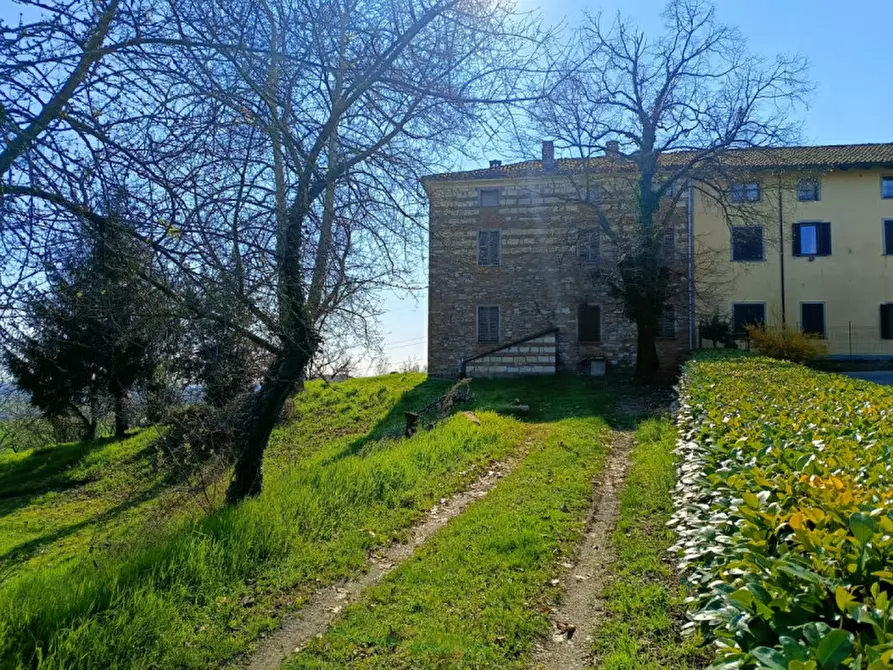Immagine 2 di Rustico / casale in vendita  in Strada San Giorgio a Casale Monferrato