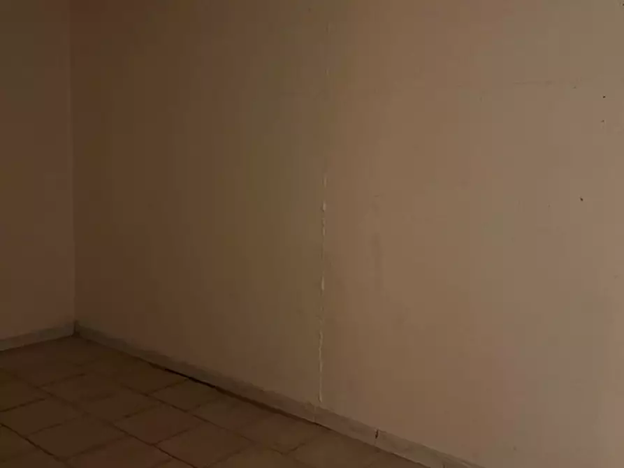 Immagine 2 di Cantina in vendita  a Selargius