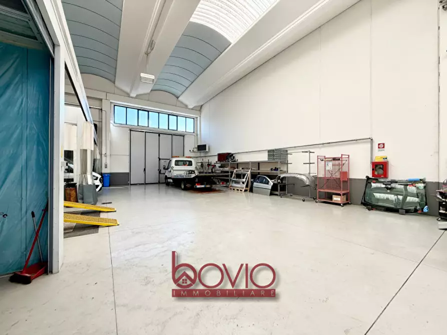 Immagine 30 di Capannone industriale in vendita  in Via Cristoforo Colombo S.N.C. a Castiglione Torinese
