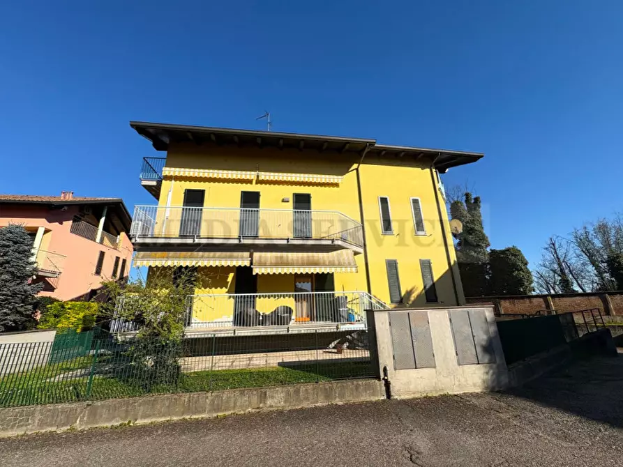 Immagine 22 di Appartamento in vendita  in via del Lucino n° 4 a Sannazzaro De' Burgondi