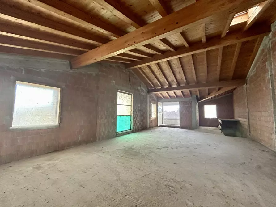 Immagine 1 di Casa bifamiliare in vendita  in Via Giuseppe Garibaldi a San Martino Di Lupari