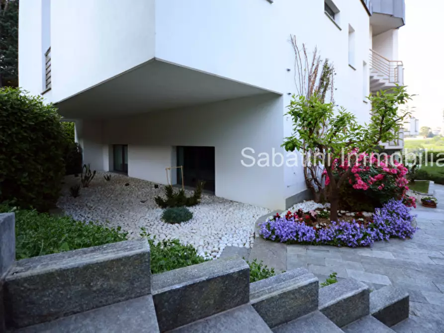 Immagine 19 di Villa in vendita  in strada colle di mezzi 70/2 a Pescara