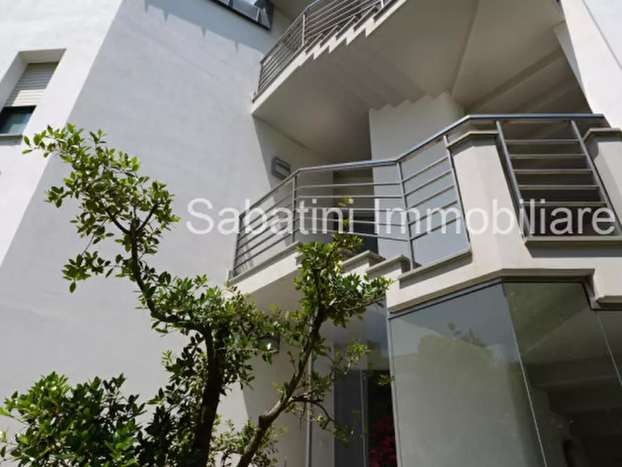 Immagine 24 di Villa in vendita  in strada colle di mezzi 70/2 a Pescara