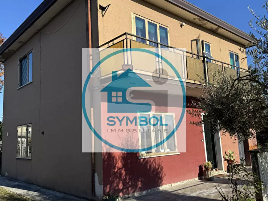 Immagine 1 di Casa indipendente in vendita  in Via Gatta a Venezia
