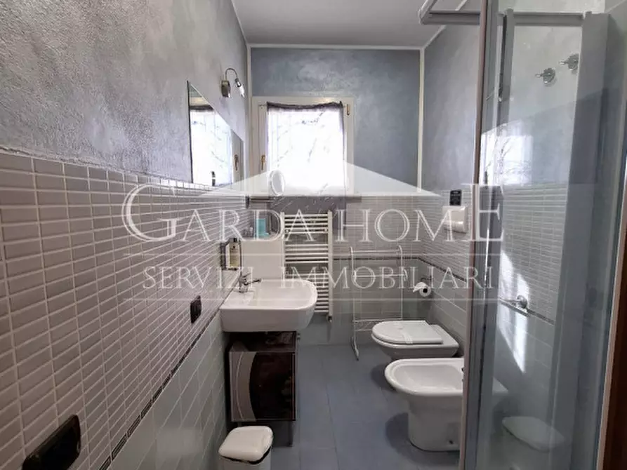 Immagine 17 di Appartamento in vendita  in Località Massadrino a Lonato del Garda