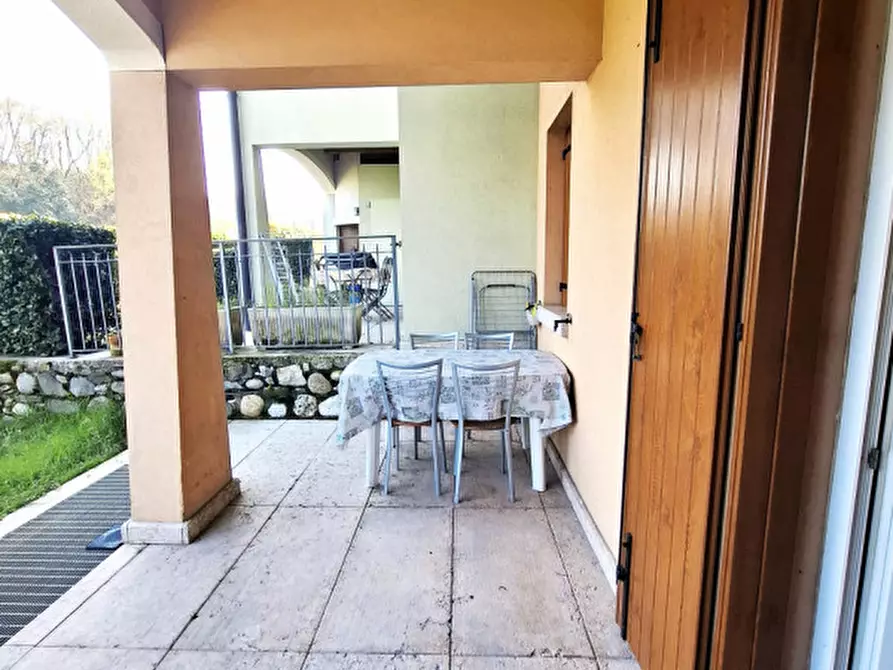 Immagine 23 di Appartamento in vendita  in Località Massadrino a Lonato del Garda