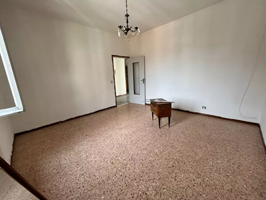 Immagine 14 di Appartamento in vendita  in Via Guglielmo Marconi a Sorbolo Mezzani