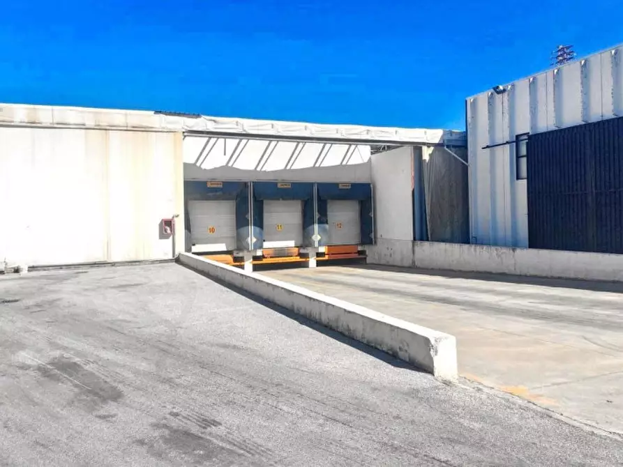 Immagine 1 di Terreno in vendita  in via Rivalon, N. snc a Piacenza D'adige