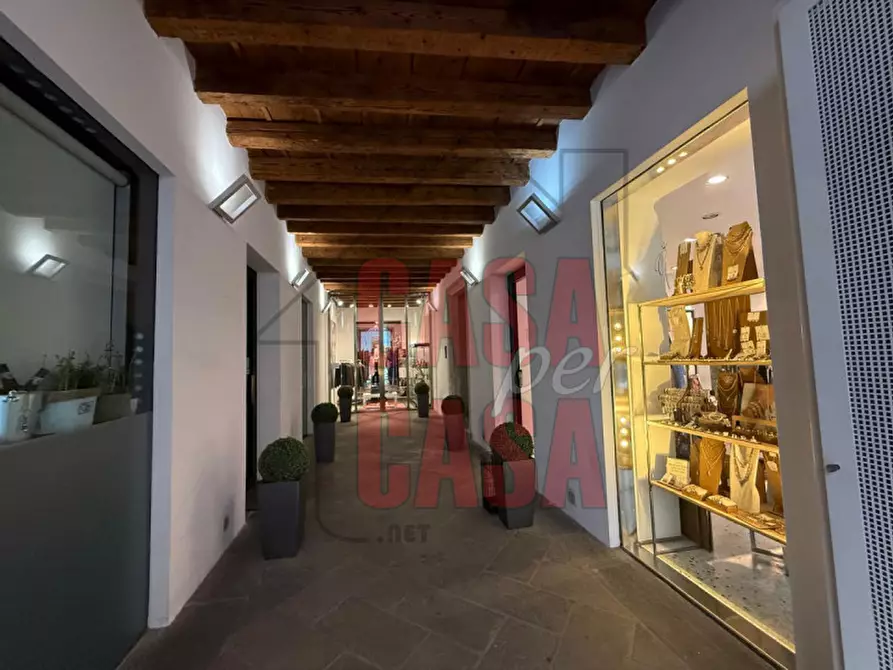 Immagine 3 di Negozio in affitto  in via Roma Monselice a Monselice