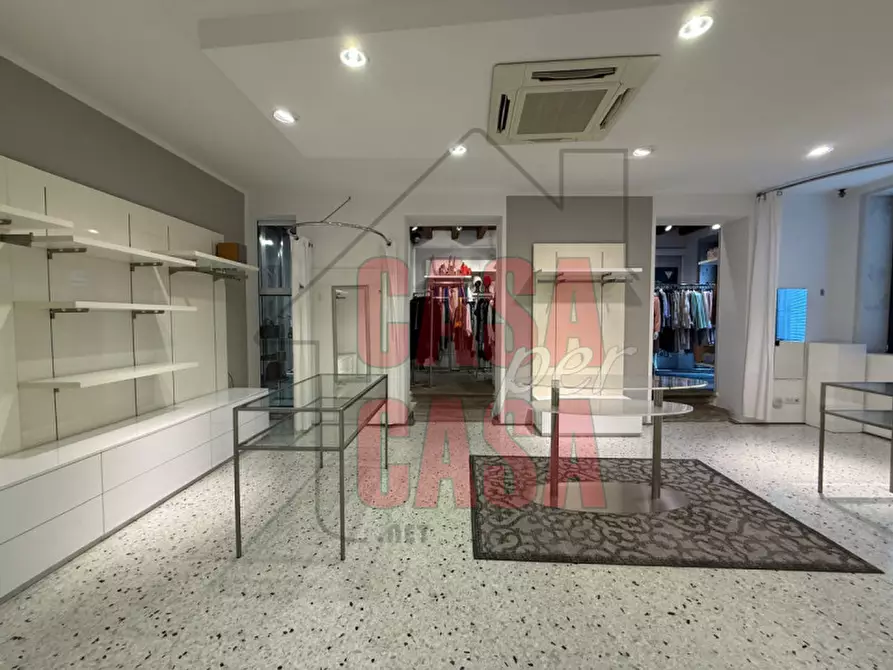 Immagine 5 di Negozio in affitto  in via Roma Monselice a Monselice