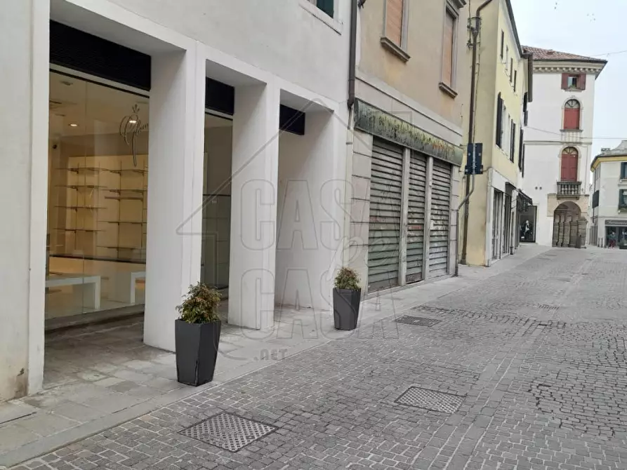 Immagine 7 di Negozio in affitto  in via Roma Monselice a Monselice