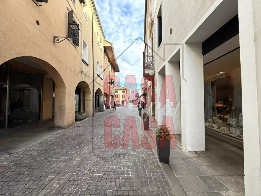 Immagine 10 di Negozio in affitto  in via Roma Monselice a Monselice