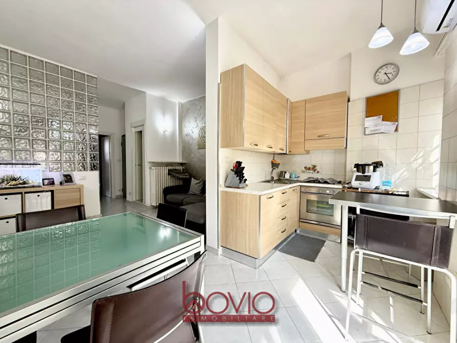 Immagine 12 di Appartamento in vendita  in VIA DAMIANO CHIESA N.29 a Torino