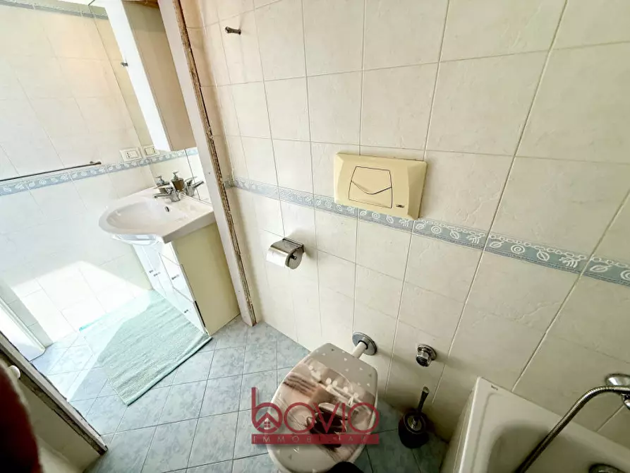 Immagine 40 di Appartamento in vendita  in VIA DAMIANO CHIESA N.29 a Torino