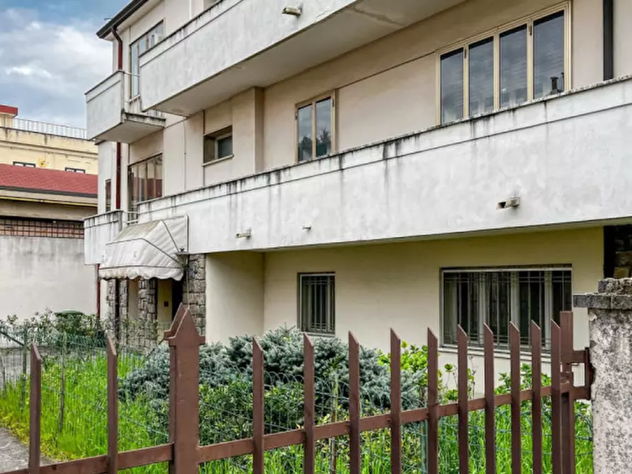 Immagine 19 di Appartamento in vendita  in Via Principe Umberto a Este