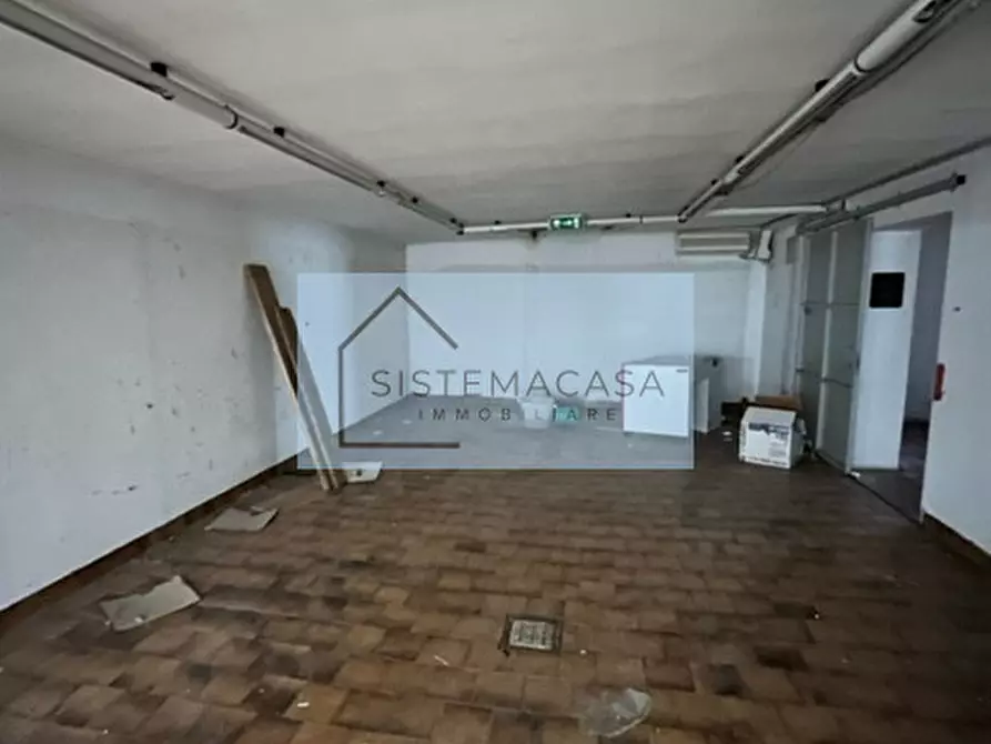 Immagine 4 di Magazzino in vendita  in Via Flavio Biondo a Castrocaro Terme E Terra Del Sole