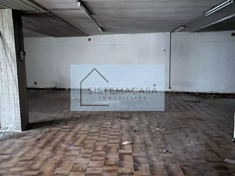 Immagine 7 di Magazzino in vendita  in Via Flavio Biondo a Castrocaro Terme E Terra Del Sole