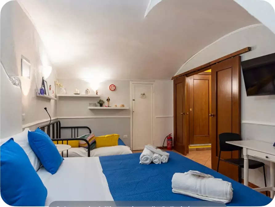 Immagine 18 di Appartamento in affitto  in Via Nilo a Napoli