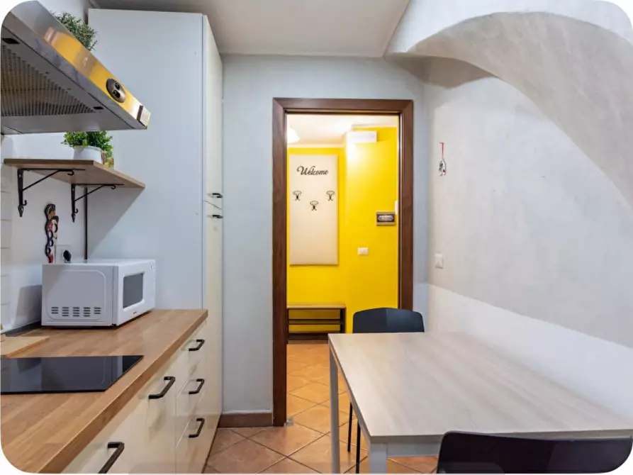 Immagine 19 di Appartamento in affitto  in Via Nilo a Napoli