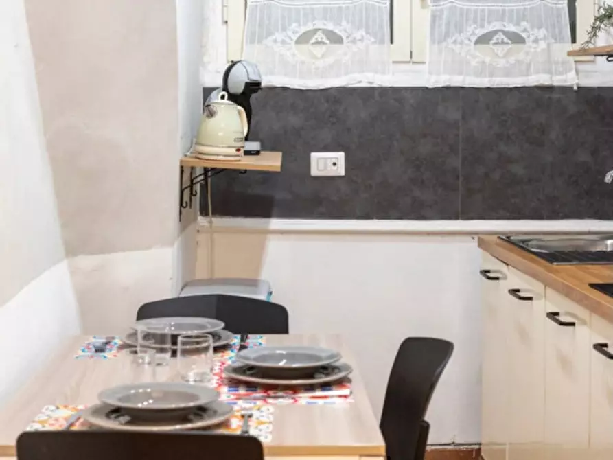Immagine 23 di Appartamento in affitto  in Via Nilo a Napoli