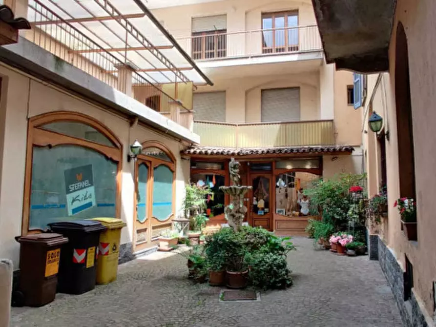 Immagine 7 di Negozio in vendita  in Corso Vittorio Alfieri 281 a Asti