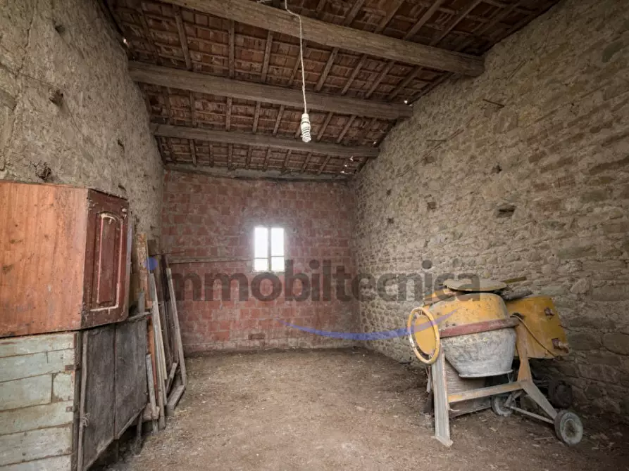 Immagine 8 di Rustico / casale in vendita  in Campoluci a Arezzo
