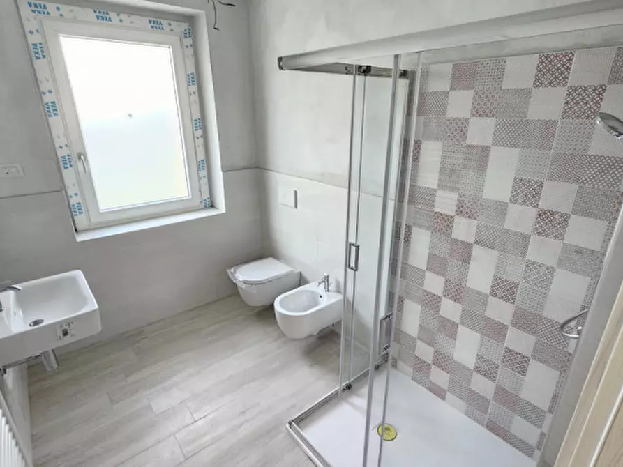 Immagine 18 di Appartamento in vendita  in STRADA FALLETTI 24 a Asti