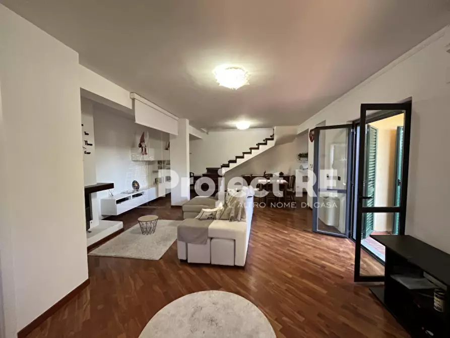 Immagine 1 di Casa indipendente in vendita  in Via delle Fontanelle a Reggio Di Calabria