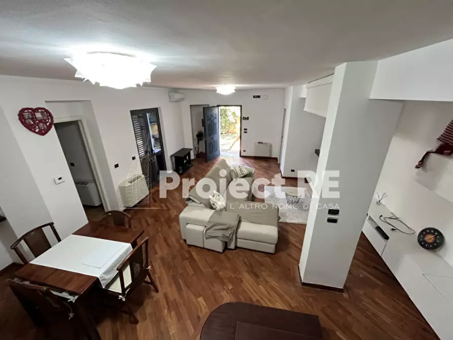 Immagine 10 di Casa indipendente in vendita  in Via delle Fontanelle a Reggio Di Calabria