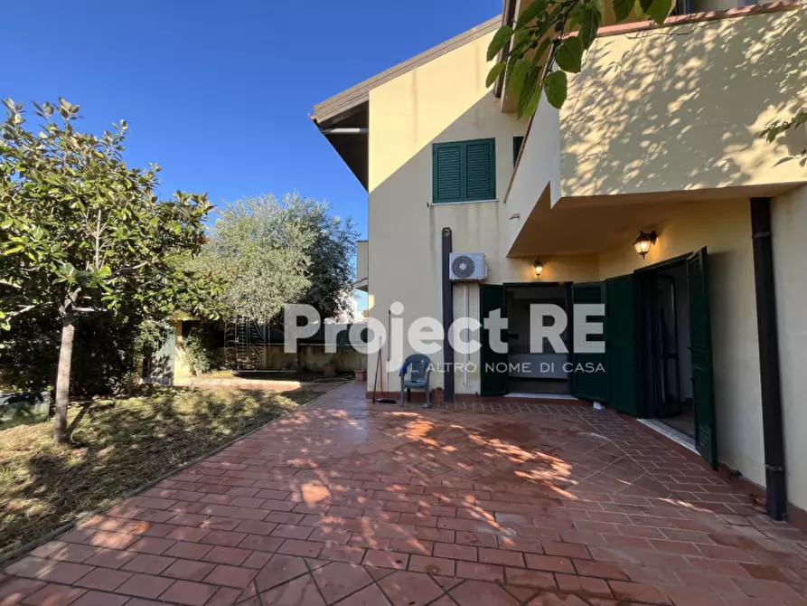 Immagine 22 di Casa indipendente in vendita  in Via delle Fontanelle a Reggio Di Calabria