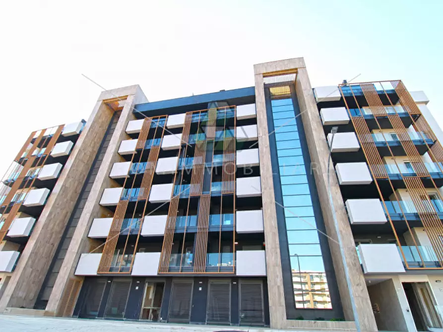 Immagine 3 di Negozio in vendita  in Via Giana Anguissola a Roma