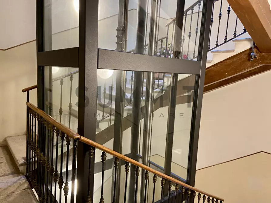 Immagine 4 di Appartamento in vendita  in via Battaglione Val Leogra a Schio