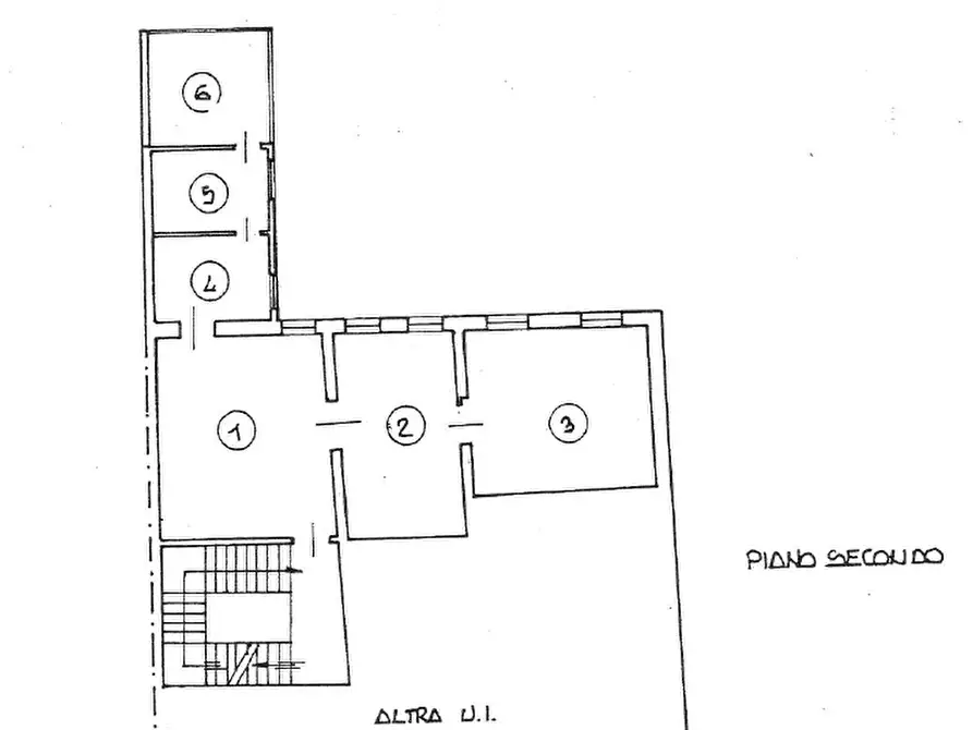 Immagine 23 di Appartamento in vendita  in via Battaglione Val Leogra a Schio