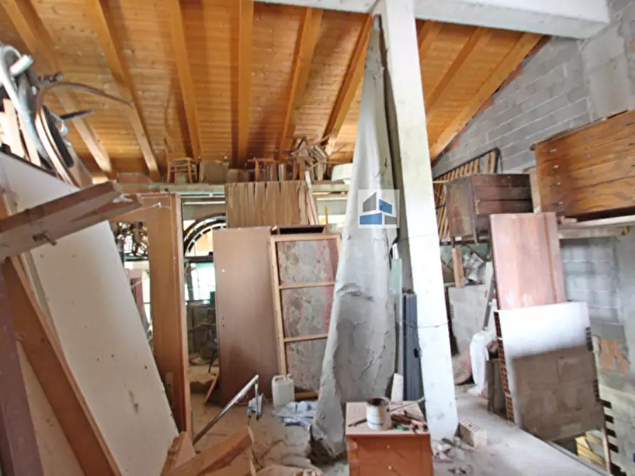 Immagine 10 di Rustico / casale in vendita  in via cainazzi a Santa Maria Di Sala