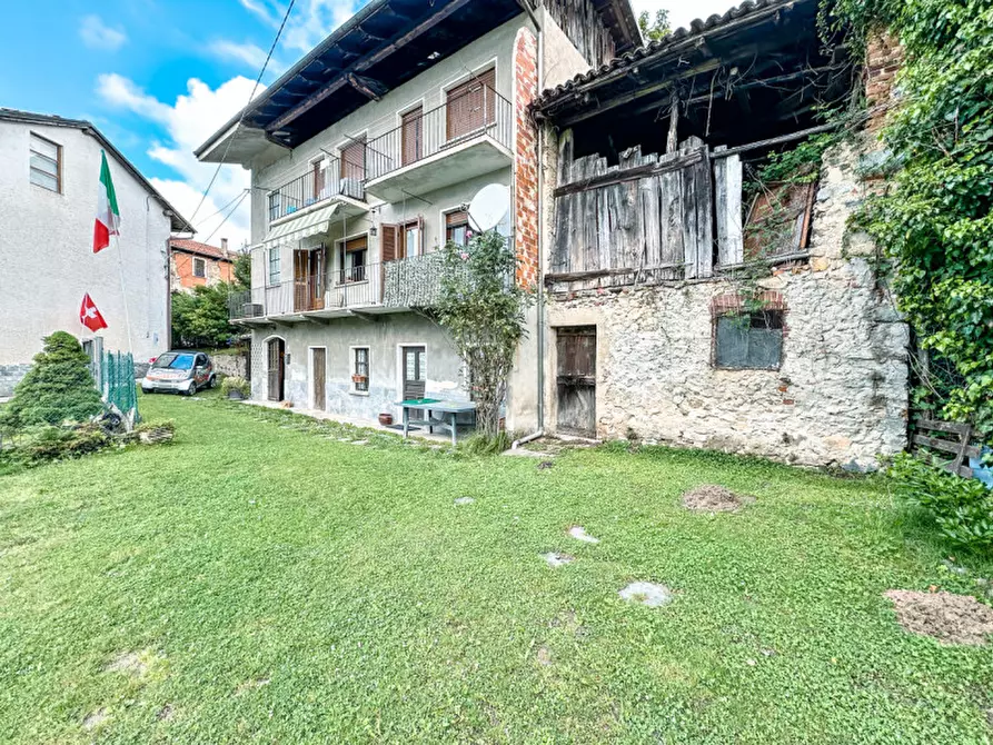 Immagine 2 di Casa indipendente in vendita  in FRAZIONE UCCELLI a Caprile
