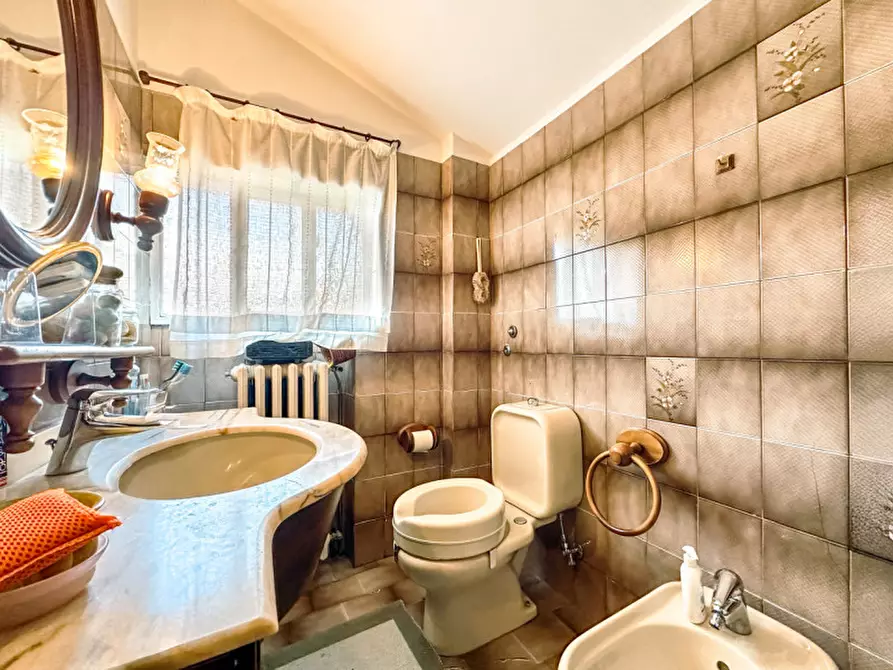 Immagine 12 di Casa indipendente in vendita  in FRAZIONE UCCELLI a Caprile