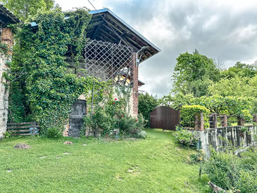 Immagine 15 di Casa indipendente in vendita  in FRAZIONE UCCELLI a Caprile