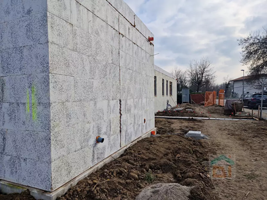 Immagine 1 di Villa in vendita  in via dal crist a Aiello Del Friuli