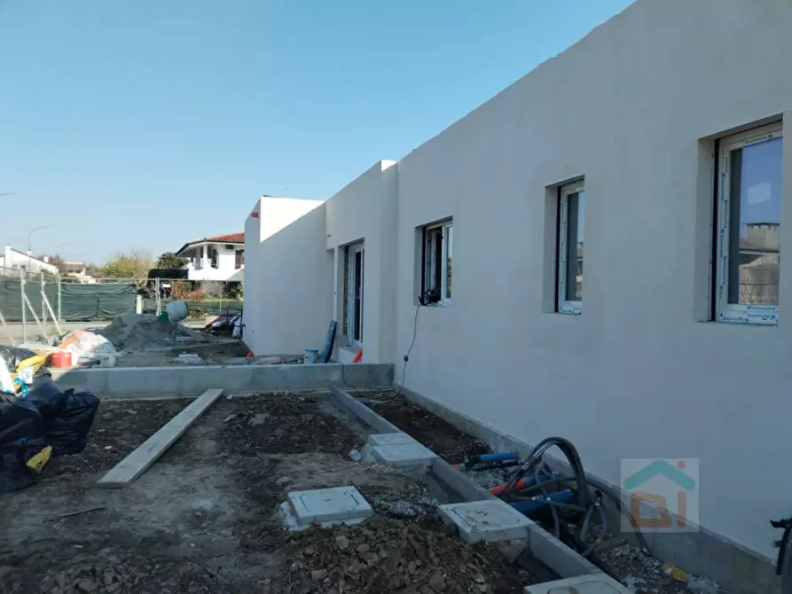 Immagine 13 di Villa in vendita  in via dal crist a Aiello Del Friuli