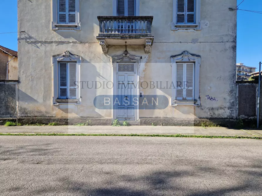 Immagine 2 di Appartamento in vendita  in Via Due Giugno 14 a Gallarate