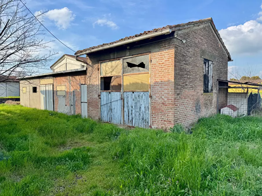 Immagine 5 di Rustico / casale in vendita  in via vecchia di sissa 1 a Sissa Trecasali