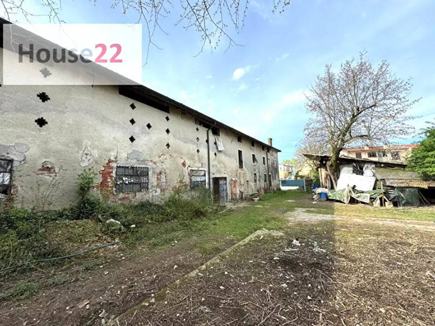 Immagine 5 di Casa indipendente in vendita  in vicenza, Strada Della Caveggiara 60 a Vicenza