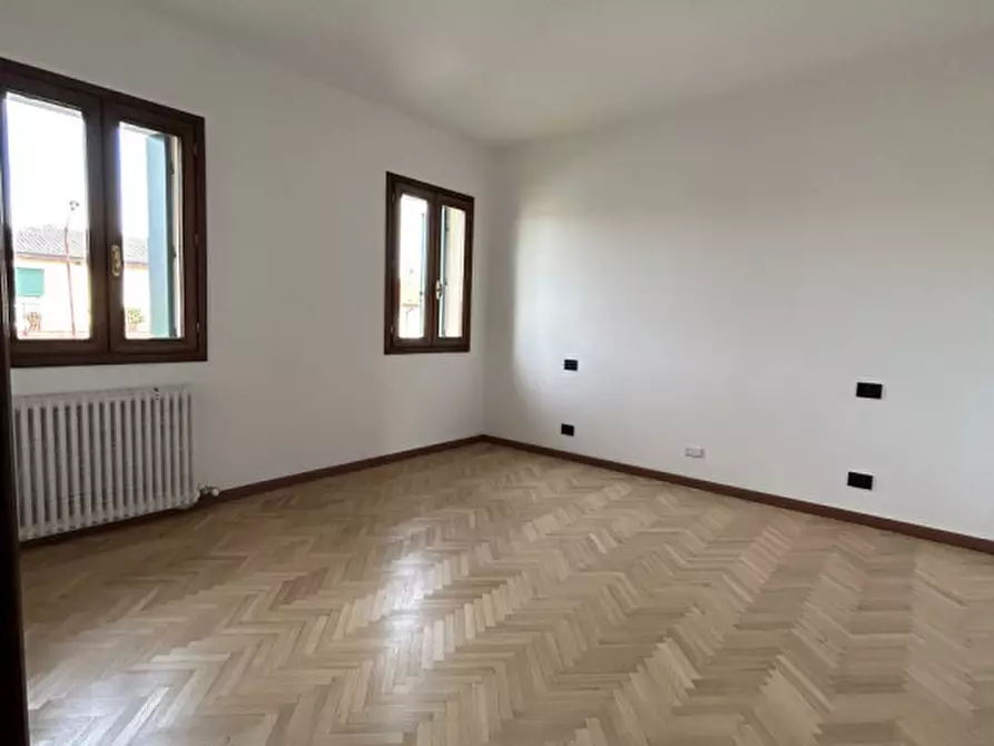 Immagine 21 di Casa indipendente in vendita  a Mira