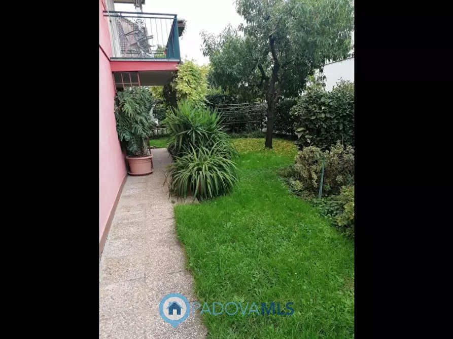 Immagine 9 di Casa indipendente in vendita  in VIA VENDRAMIN a Vigodarzere