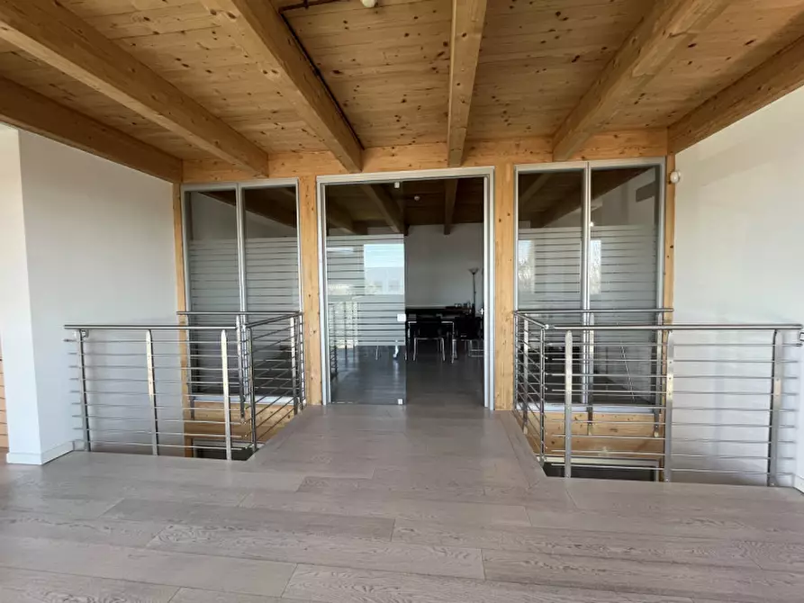 Immagine 7 di Capannone industriale in vendita  a Treviso