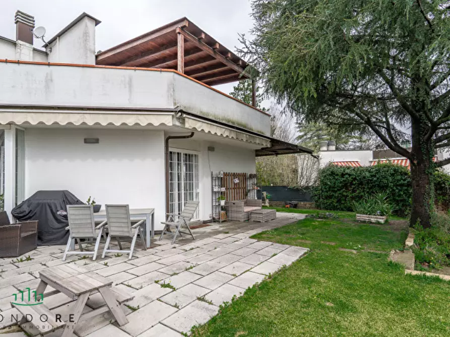 Immagine 5 di Casa bifamiliare in vendita  in VIA SAN MARTINO a Monte San Pietro