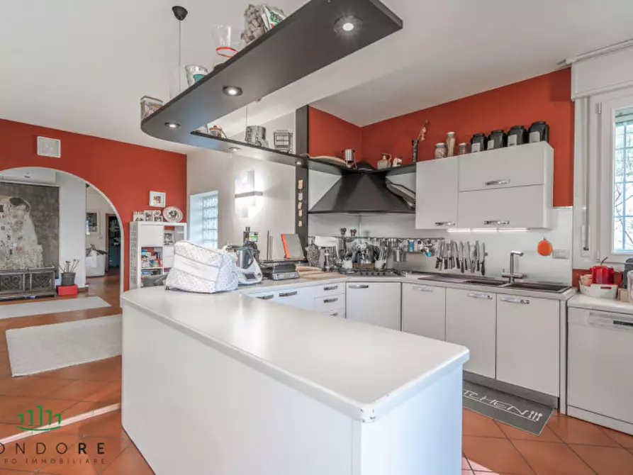 Immagine 11 di Casa bifamiliare in vendita  in VIA SAN MARTINO a Monte San Pietro