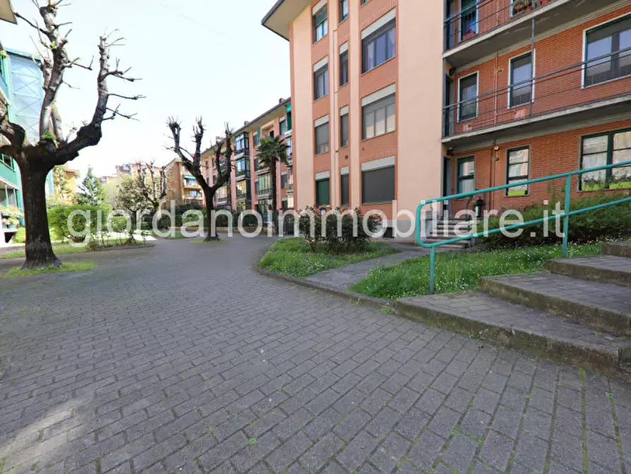 Immagine 33 di Appartamento in affitto  in Via San Miniato a Milano