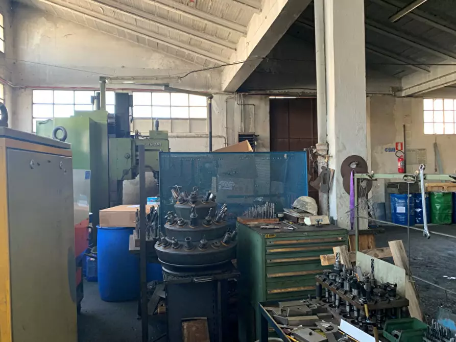 Immagine 2 di Capannone industriale in vendita  in via marco polo a Albignasego