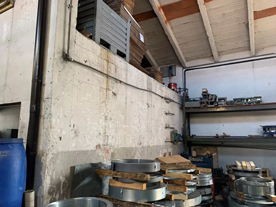Immagine 5 di Capannone industriale in vendita  in via marco polo a Albignasego